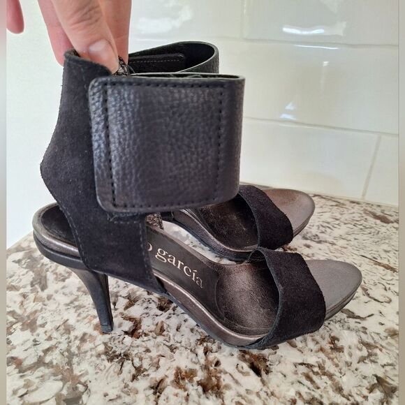 Pedro Garcia Yola Black Suede Heels size 36/6 US - Picture 2 of 8
